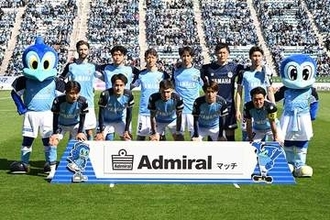 J2磐田、2026/27シーズンの新ユニフォーム発表　エンブレムを初めて胸の中心に配置