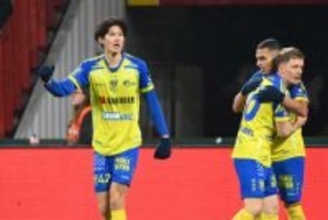 20歳日本人が”美パス”で「極上のアシスト」　新加入FWが1分で決勝弾…現地喝采「なんというデビューだ」