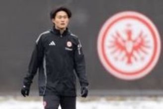 J2→独移籍で「見たかったやつ」　18歳日本人の豪快な一撃が「スーパー」「素晴らしい」