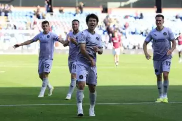 日本人が英で劇的ゴール「なんて一撃だ」　現地は騒然…豪快な決勝ミドルは「最高の瞬間」