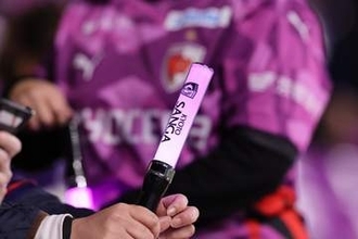 18歳の新星が新加入「体格えぐい」　新星FWを補強…7人目のブラジル人が「未来のスター候補」