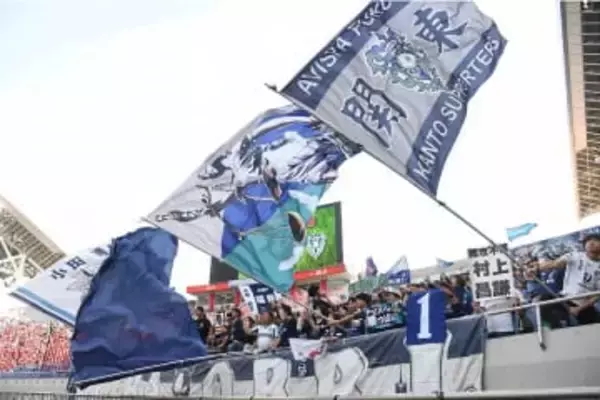 現役大学生が衝撃弾「とんでもない逸材」　ボレーに騒然…デビュー戦で「大物の予感」