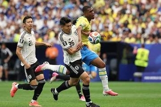 「本田さんwwwどういうことやww」　選手鼓舞した“掛け算”発言にSNS騒然　感動の声も…ツッコミ多数「1やんけ」
