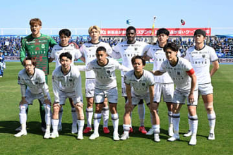 札幌が新体制メンバー＆新背番号を発表　10年ぶり復帰の”ゴメス"が「31」…昇格の大型GKが「41」