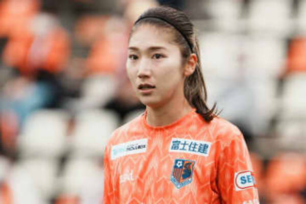 大宮v 仲田歩夢 平和テーマのひまわりプリントシャツ報告で注目 メチャ素敵 似合います 22年9月22日 エキサイトニュース