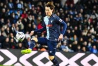 日本代表DFは「難攻不落の砦」　仏で"評価急上昇"…現地絶賛の嵐「驚くほど冷静沈着」