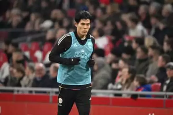 日本代表DFが途中出場→退場　まさかのアクシデント…現地指摘「15分後にはシャワーを浴びる」