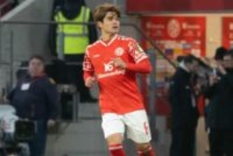 佐野海舟が「無双してる」　1人カウンター完結…完璧ボール奪取の「センスが凄すぎる！」