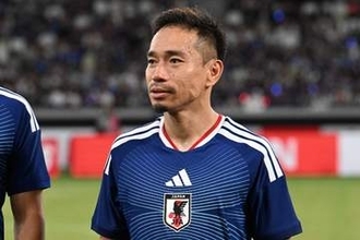 長友佑都、吉田麻也に「胸が熱くなった」　盟友の姿に言及…後半38分からキャプテンマーク