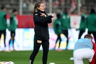 ドイツ1部で初の女性監督が誕生　直近14試合でわずか2勝…ウニオン・ベルリンが決断「新たなスタート」