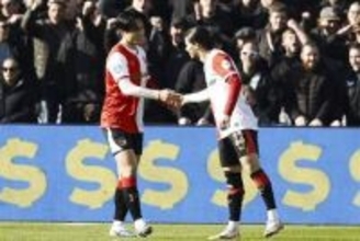 「上田が救った」　窮地のチームで2発逆転…日本代表FWに現地大絶賛「彼のおかげだ」