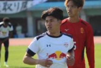 選手権で得点王→4日後にプロ入り決定　スタメン奪取へ…18歳FWが手応え「やれそうだなと」