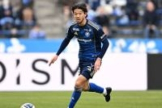 32歳が決めた“激ムズ”弾が「異次元の弾道！」　技ありミドル…SNS驚愕「マジでなんだ！？」