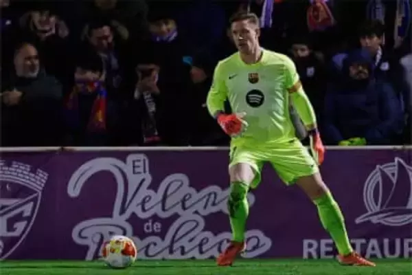 欧州スター守護神が手術「W杯に向けた悲劇」　長期離脱へ…現地衝撃「さらなる挫折」