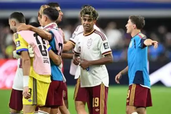 スペインVSフランスに「やっぱりいた！」　早朝の日本ファンも虜「まだ見れるの嬉しい」