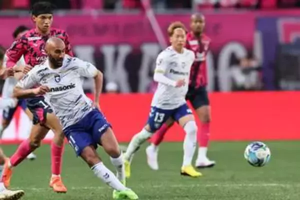 遠藤保仁を彷彿…国際大会で「魔法のようなアシスト」　絶妙パスに騒然「大好物です」