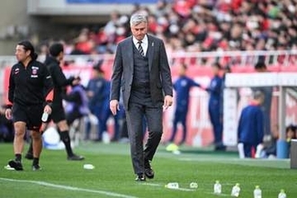 浦和が泥沼の”7連敗”　苦境同士の対戦もトンネル抜け出せず…ホームで横浜FMに2-3で惜敗