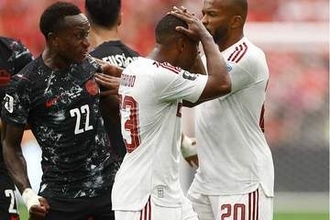 W杯で5試合の出場停止処分　相手が骨折の大怪我…FIFAが厳罰「重大な反則プレー」