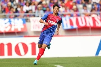 元Jリーガーが古巣観戦で「まさかのゴール裏」　アウェースタンド訪問に「元気そうでなにより」