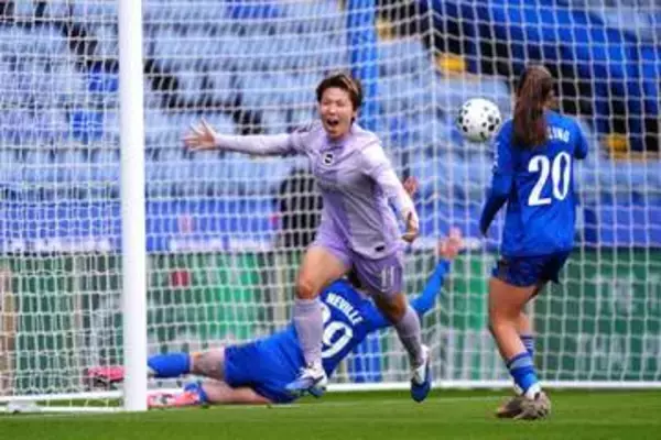 「日本人が今季10ゴール目…イングランドで存在感　カウンターから冷静一撃が「うまい」」の画像