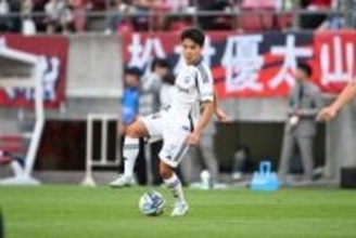 規格外18歳が「おそろしい子」　チーム2冠…ファン衝撃「半年前は高校生だったのに」