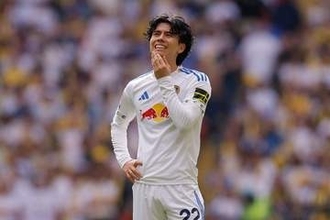 日本代表MFは「不運な日だった」　強豪相手に健闘も…地元紙は及第点「難しい任務だった」