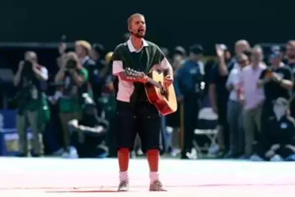 熱狂のW杯決勝…大歓声から一転、静寂に包まれた「2分間」に世界が衝撃「凄すぎんか？」