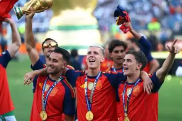 スペイン公式の「無言のメッセージ」　優勝直後に公開した1枚が話題「そりゃそうするわ」