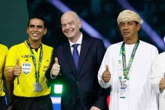 FIFA会長がアジアで票集めか「欧州は反対」　来年の会長選で再選に向け…米報道「一枚岩ではない」