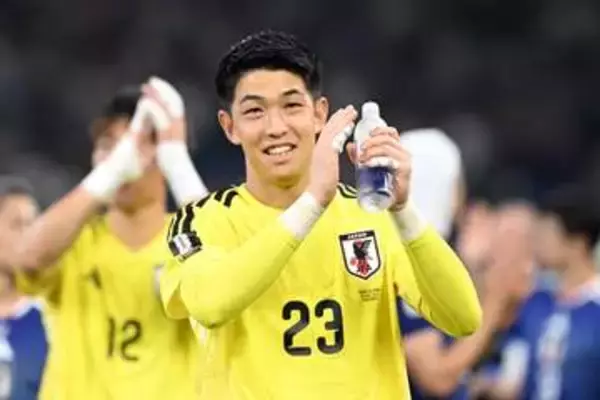 W杯から帰国→”再渡米”の森保J戦士「逆にバレない！」　アウェーユニ姿に「まさか代表選手だと思わん」