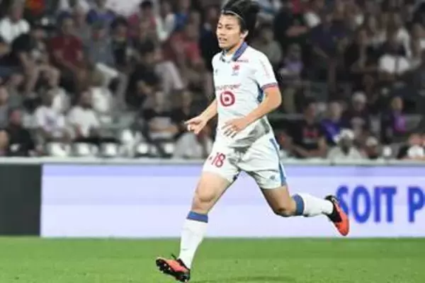 28歳の日本代表が「夢のようなデビュー」　初出場で即結果…フランス称賛「抜け目ない動き」