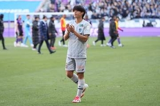 W杯開幕前日に朗報「ニヤニヤが止まらない」　東京五輪世代FWが結婚発表にファン歓喜「奇跡のふたり」