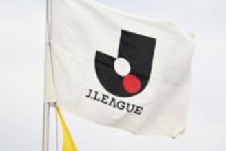 Jクラブ新ユニに「ZOZO？！」　“紙垂”モチーフの派手な1着が「唯一無二」「マイクラみたい」