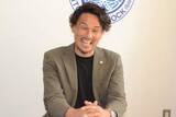 「悲願のJ1昇格→GM就任　レジェンドGKが目指す“欧州の光景”「人々を笑顔にさせる存在に」」の画像1