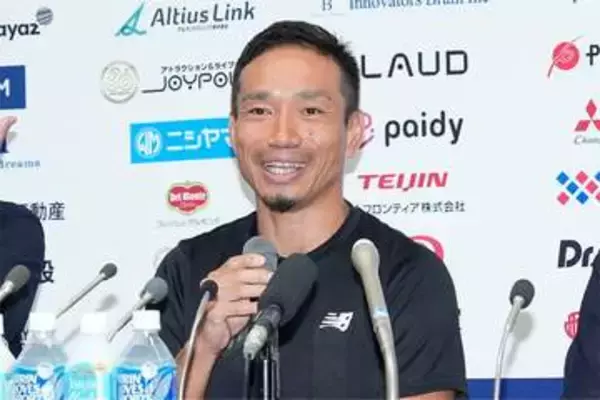 長友佑都、妻・平愛梨から言われた「続けてほしい」　引退よぎるも「辞めるのはもったいない」