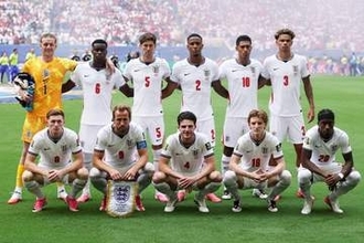 イングランドが解いた「呪い」　過去に1-7悲劇も…英国から急行「俺が行って負けるほど」