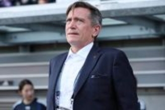 なでしこ激震、ニールセン監督が電撃退任　アジア杯優勝も…理由は「情熱が足りない」