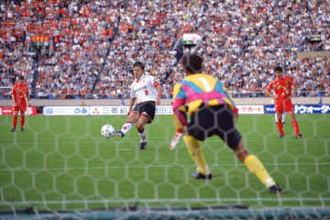 日本人と欧州スターの“得点王争い”　最終戦でPK決着…自分に言い聞かせた「大丈夫」