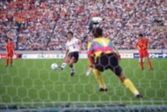 日本人と欧州スターの“得点王争い”　最終戦でPK決着…自分に言い聞かせた「大丈夫」