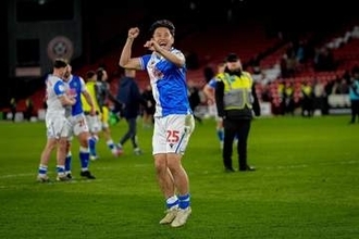 日本代表29歳に“異例の10点評価”　イングランドで無双…現地絶賛「今季唯一の満点」