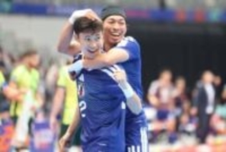 日本代表、アジア杯2大会ぶり決勝T進出　3-0快勝…監督安堵「一戦一戦を勝っていく」