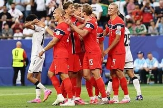 ノルウェーのW杯ユニが「かっこよすぎる」　日本ファンも唸った背面フォントが「斧の形してんじゃん！」