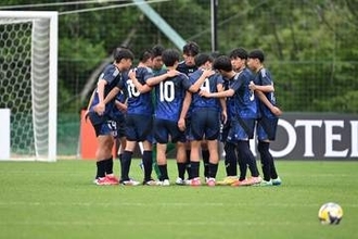 U-16逸材FWの一撃「レベル高」　父は元ラグビー日本代表…テクニカル弾に「よく決めたな」