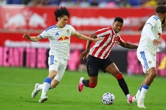 ブラジル戦から1か月…日本代表が躍動「笑顔で良かった」　衝撃弾演出「軌道キモすぎ」
