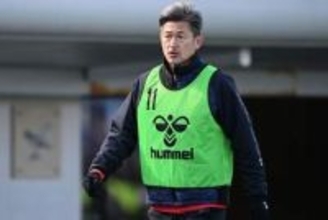 カズにとって正念場の「大型連休」　片道5時間のバス移動も…59歳で挑む過密日程「気を付けないと」