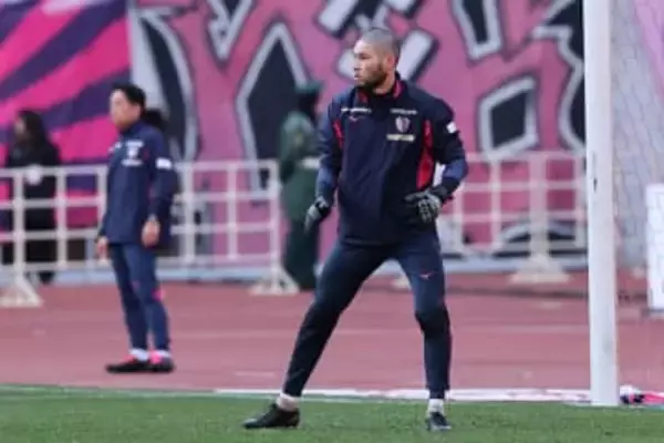 J復帰の元日本代表が「怪物すぎる」　1年無所属経て…リーグ公式も驚愕「衝撃セーブ連発」