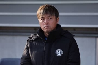 現役引退から2年も…超絶トラップ「金取れるレベル」　レジェンドが「さすがの技術」