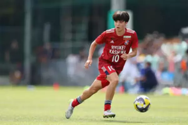 J1内定の強豪校10番…まさかの控え降格に「悔しい」　理解している「使われない理由」