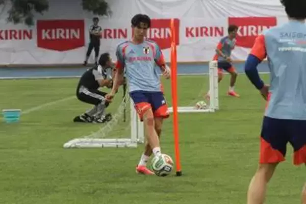 W杯で誕生日「日本以外は初めて」　21歳FWが決意…飛躍の1年“集大成”「ステップアップするにしろ」