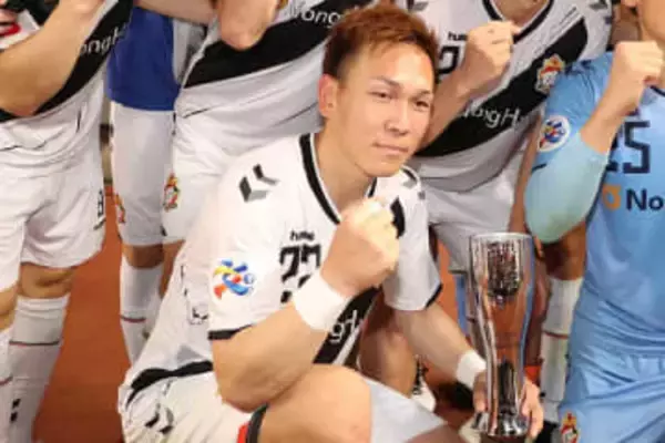 10番日本人が中国でアシスト王「No.1選手だ」　2位に大差…現地喝采「2部にいるのはおかしい」